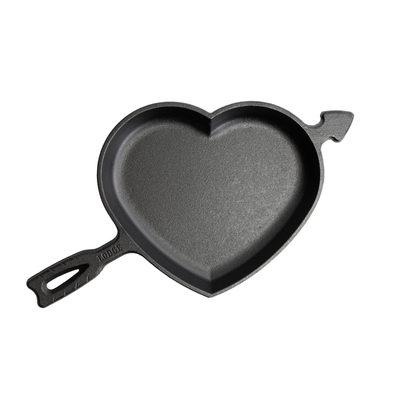Seasoned Cast Iron Heart Skillet - Lodge