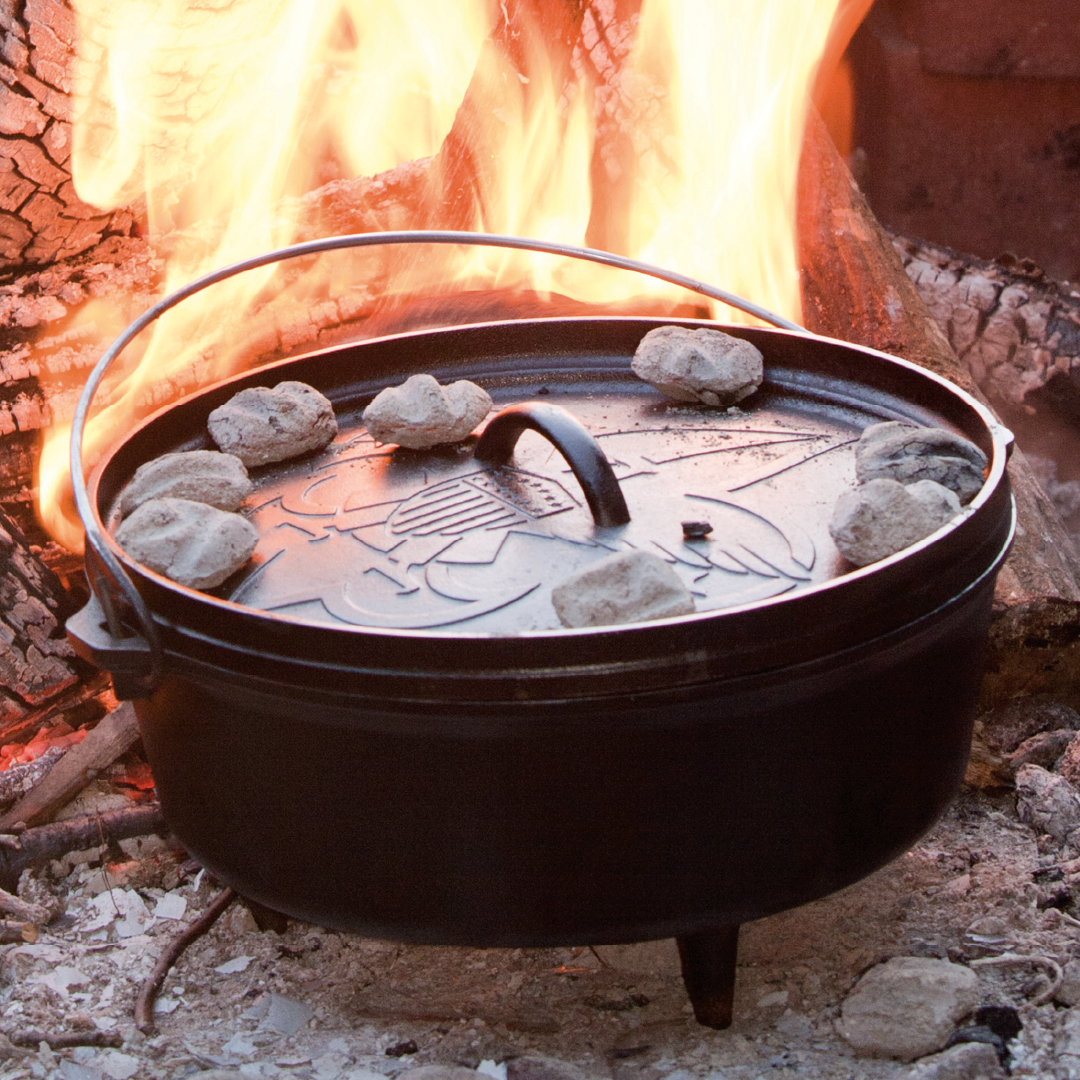 Cast Iron Boy Scout Camp Dutch Oven - Lodge
