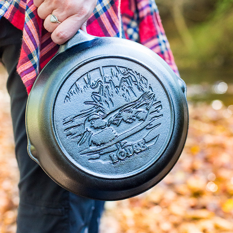 Wildlife Series? 8 Inch Cast Iron Duck Skillet - Lodge